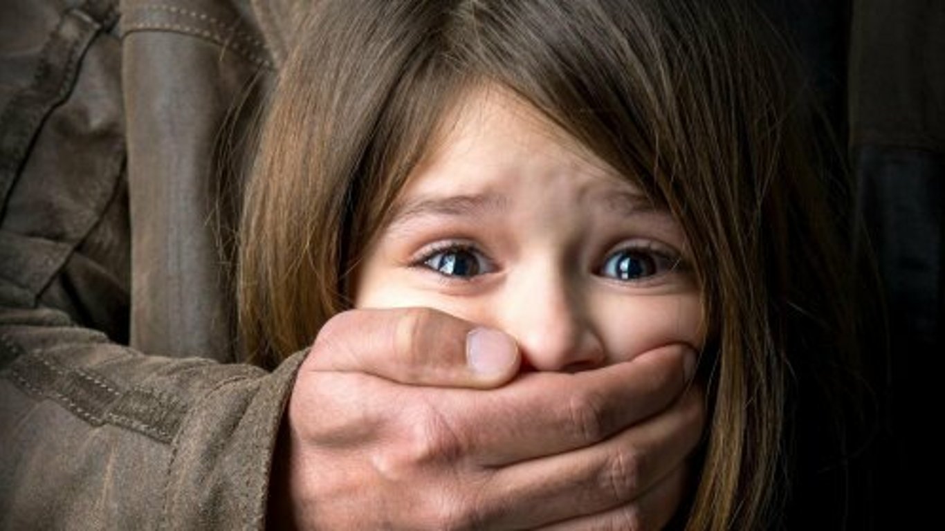 Под Киевом психически больной мужчина развращал 5-летнюю племянницу