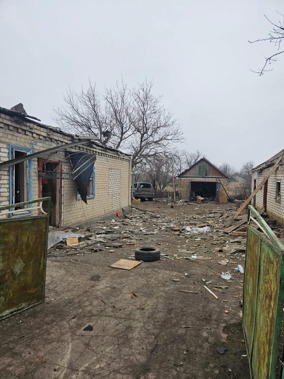 Наслідки обстрілів Донецької області