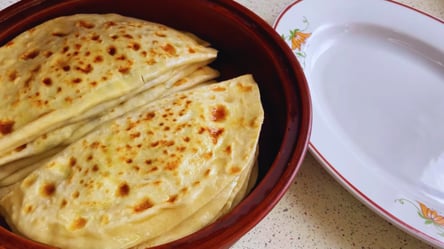 Вода + мука + брынза — азербайджанские кутабы на завтрак - 285x160