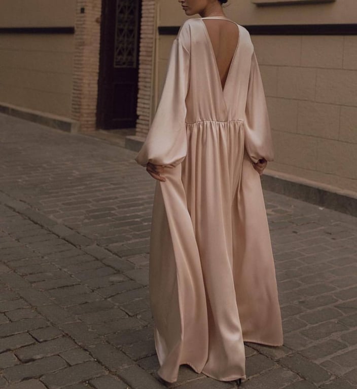 Сукня, що заслуговує на увагу цього літа