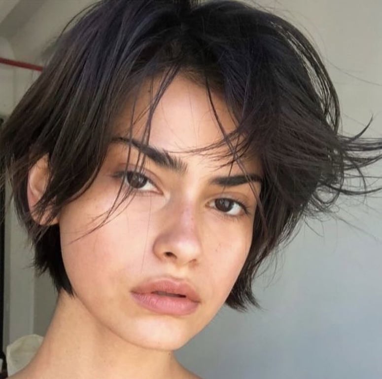 Стрижка, що пасує різному типу волосся