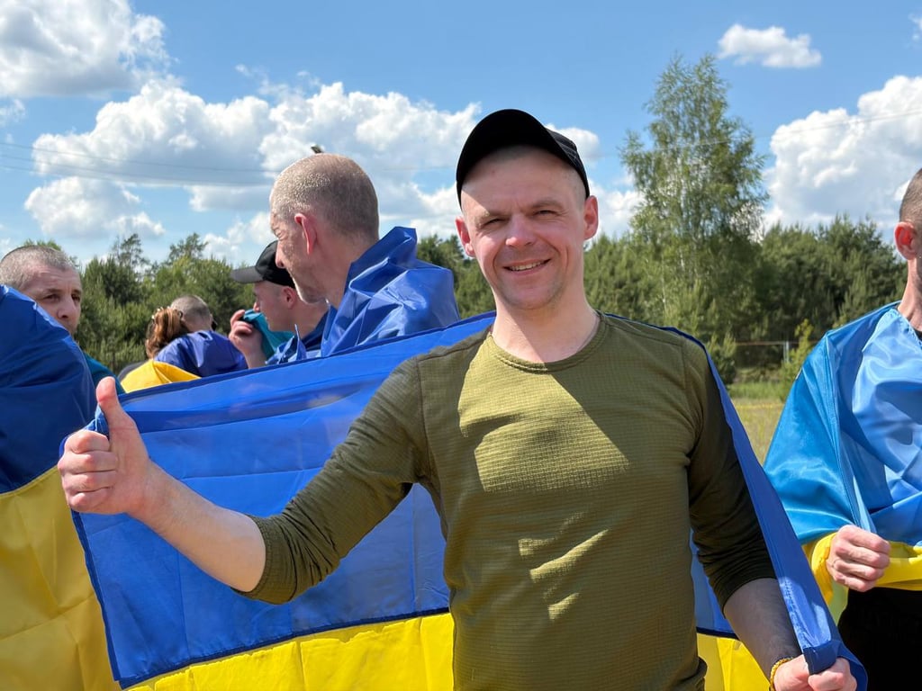 Повернення військовополонених додому 5 червня