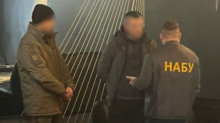 Відстрочка за 68 тисяч доларів: працівника СБУ судитимуть за хабарництво - 285x160