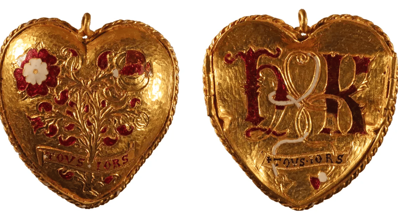 Любитель розкопок знайшов золоте намисто, пов'язане з Генріхом VIII