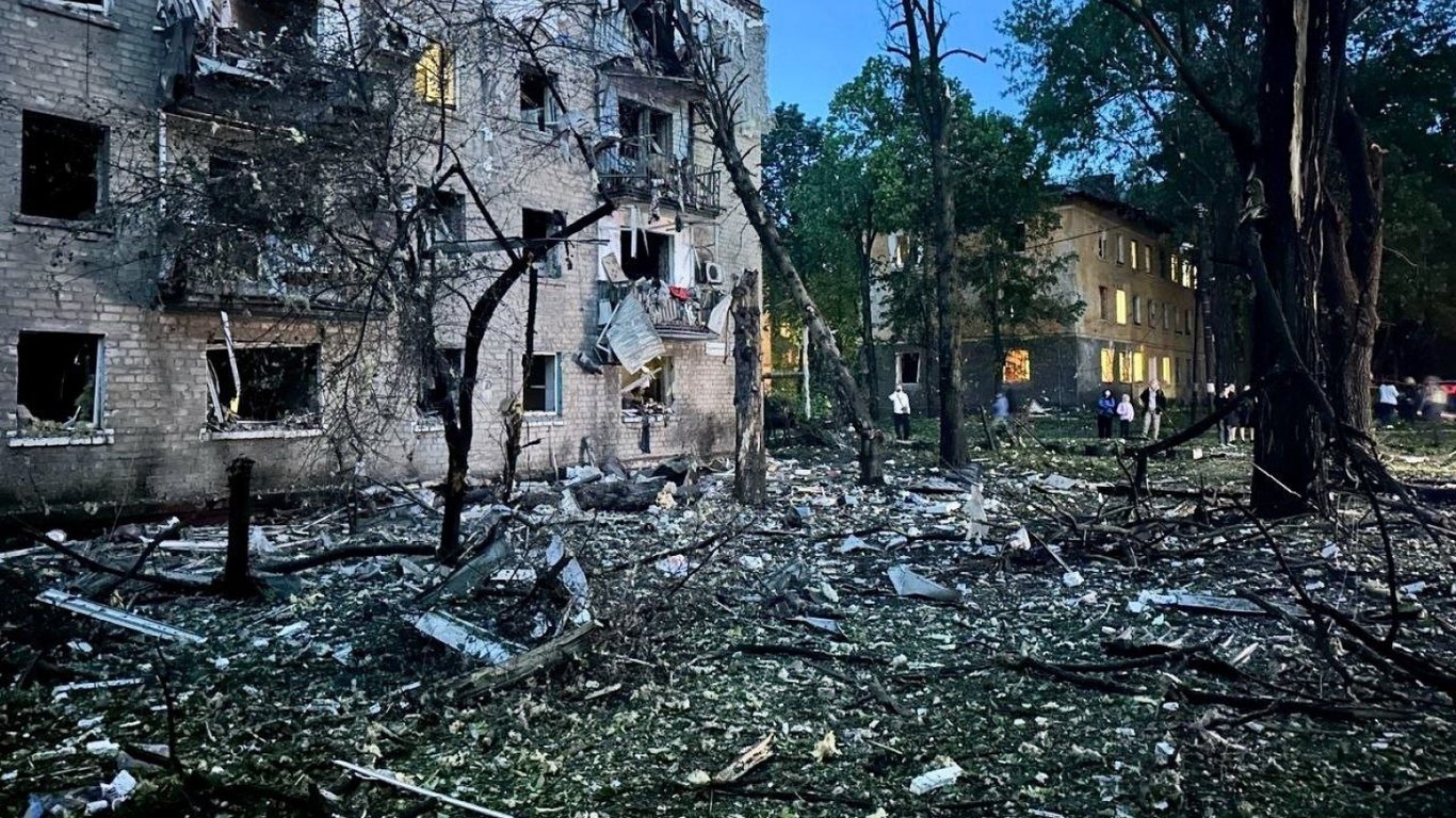 В Днепре стремительно возросло количество раненых после ракетного удара