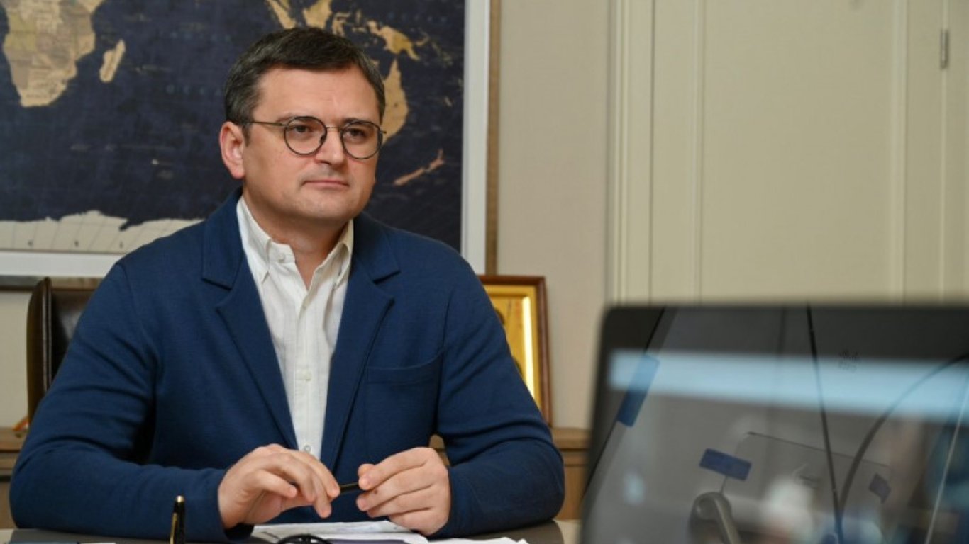 Кулеба відреагував на слова Пєскова про "демілітаризацію" України
