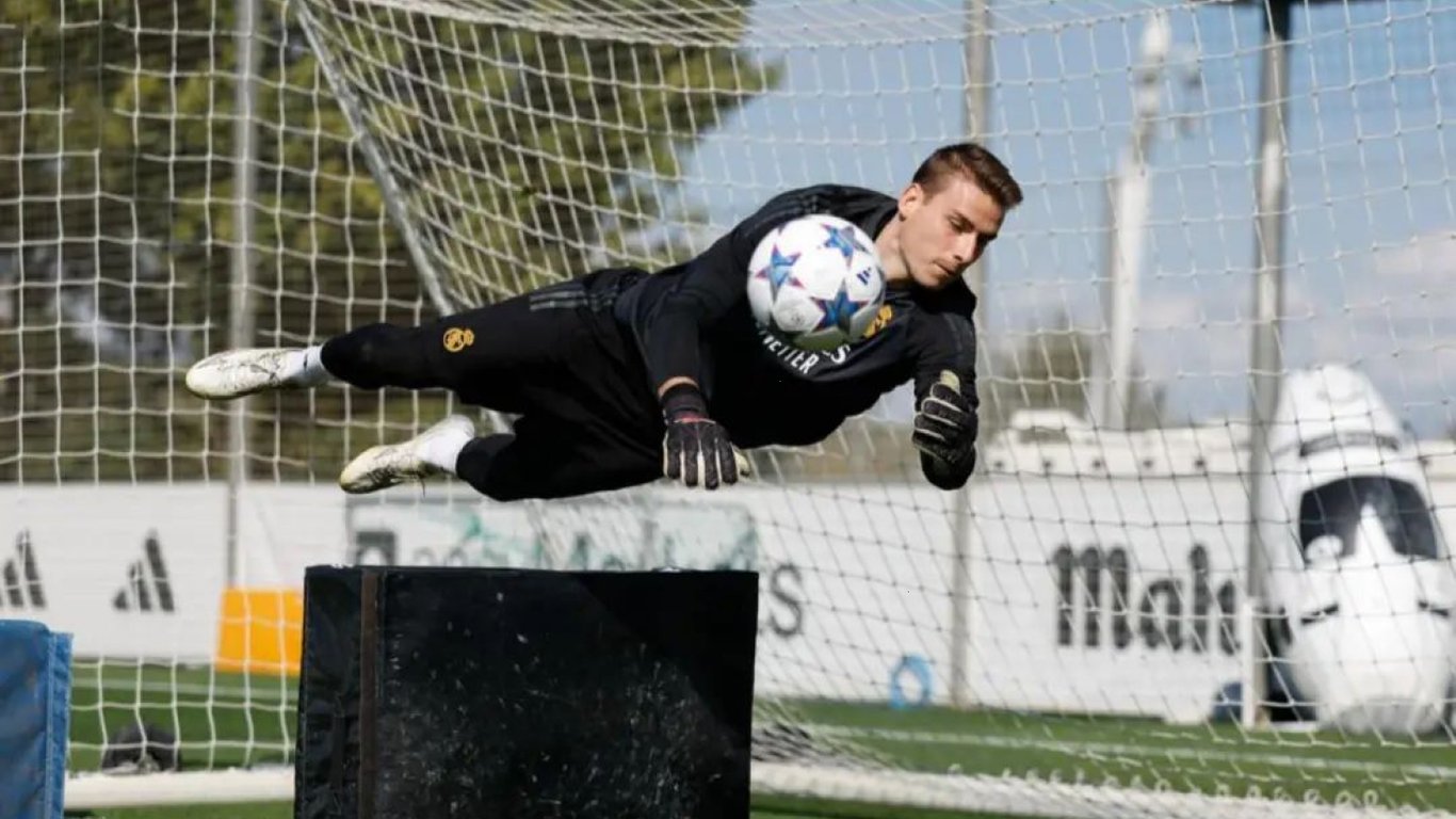 Андрій Лунін