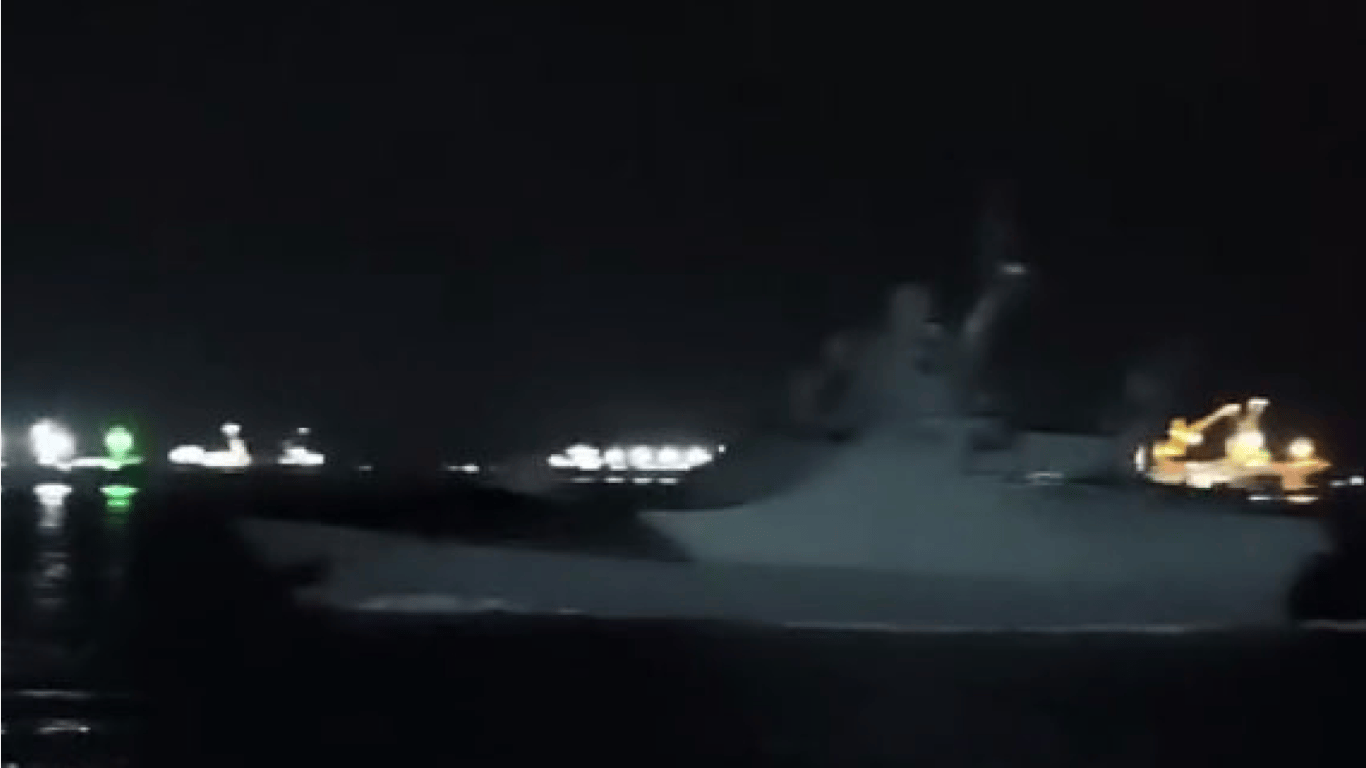Росіяни зняли "передсмертне" відео корабля "Сергій Котов"
