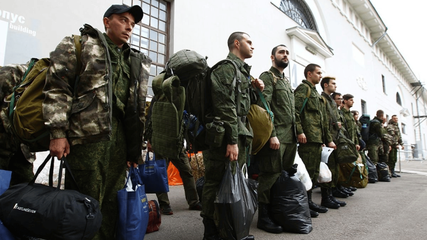 Мобілізація в Росії: пропонують призвати українських біженців