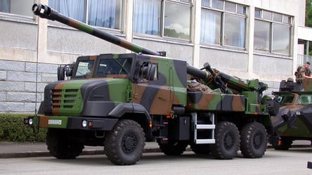 Эстония закупит современные САУ и построит мощный военный корабль - 290x166