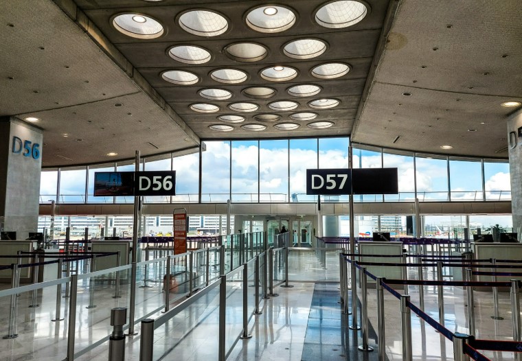 Ryanair may cancel flights to the popular European country — photo 1