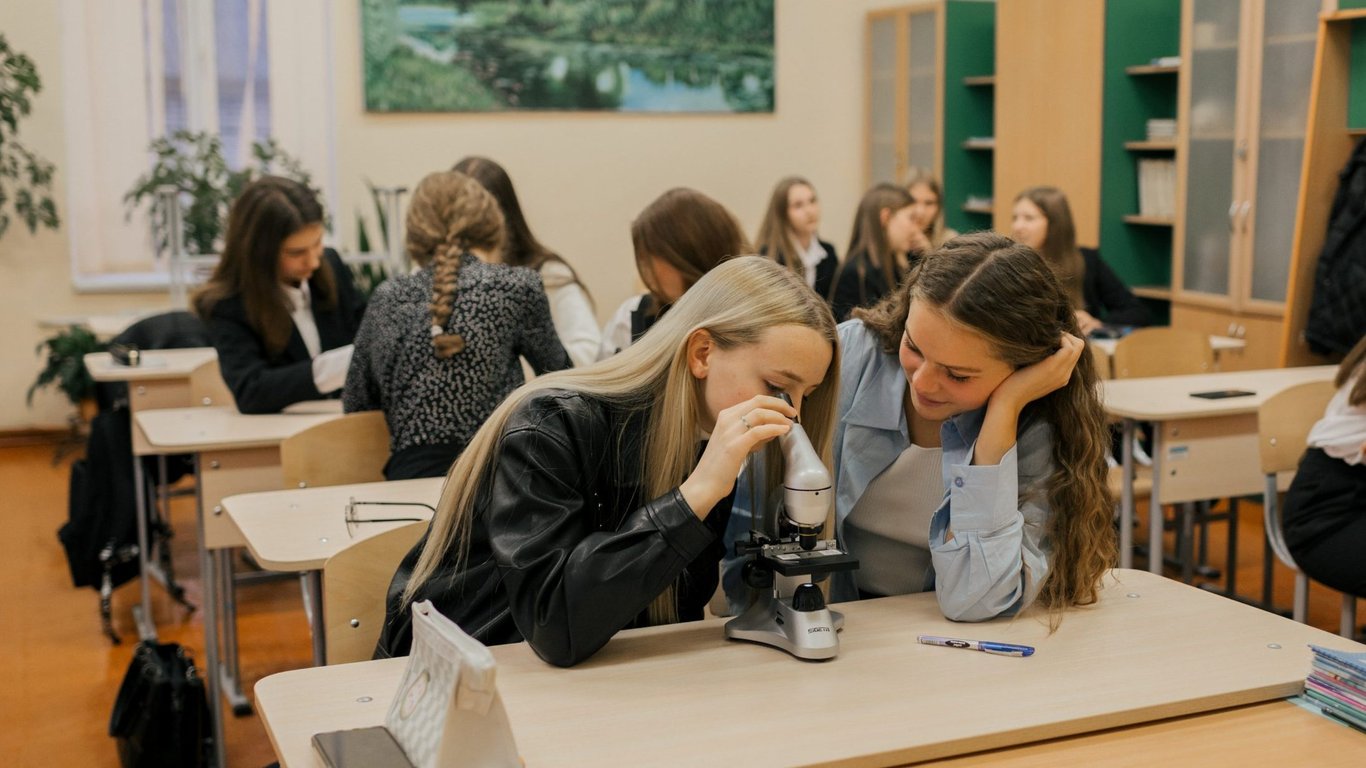 Реформа освіти в Україні та 12-річна школа: подробиці