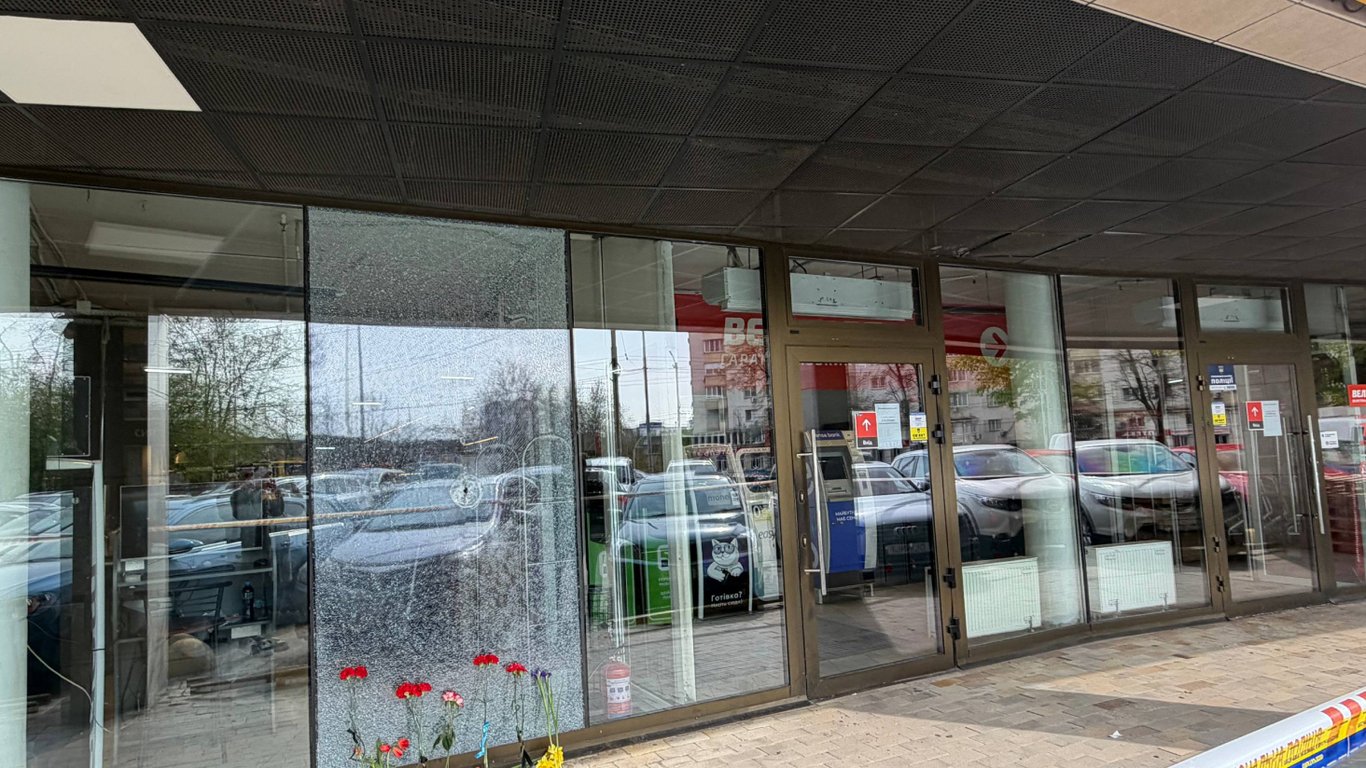 Стрельба в столице: как выглядит супермаркет через двое суток