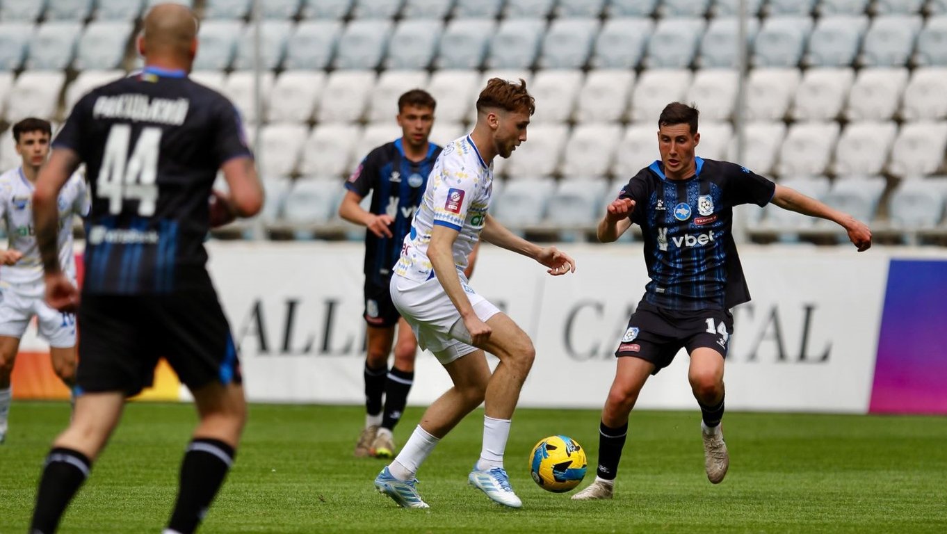 Владислав Ванат