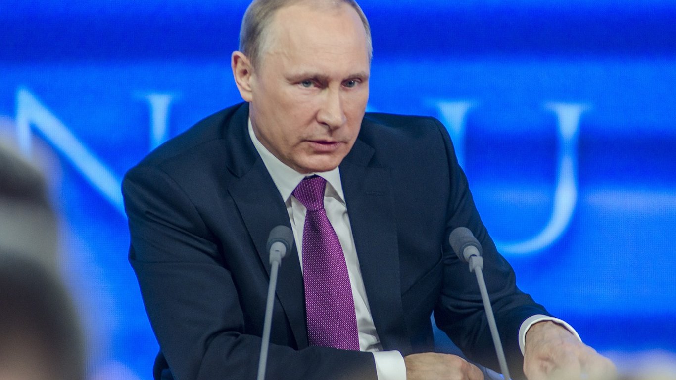 "Який на*рен третій тур": Путін вилаявся, згадавши про прихід Ющенка до влади