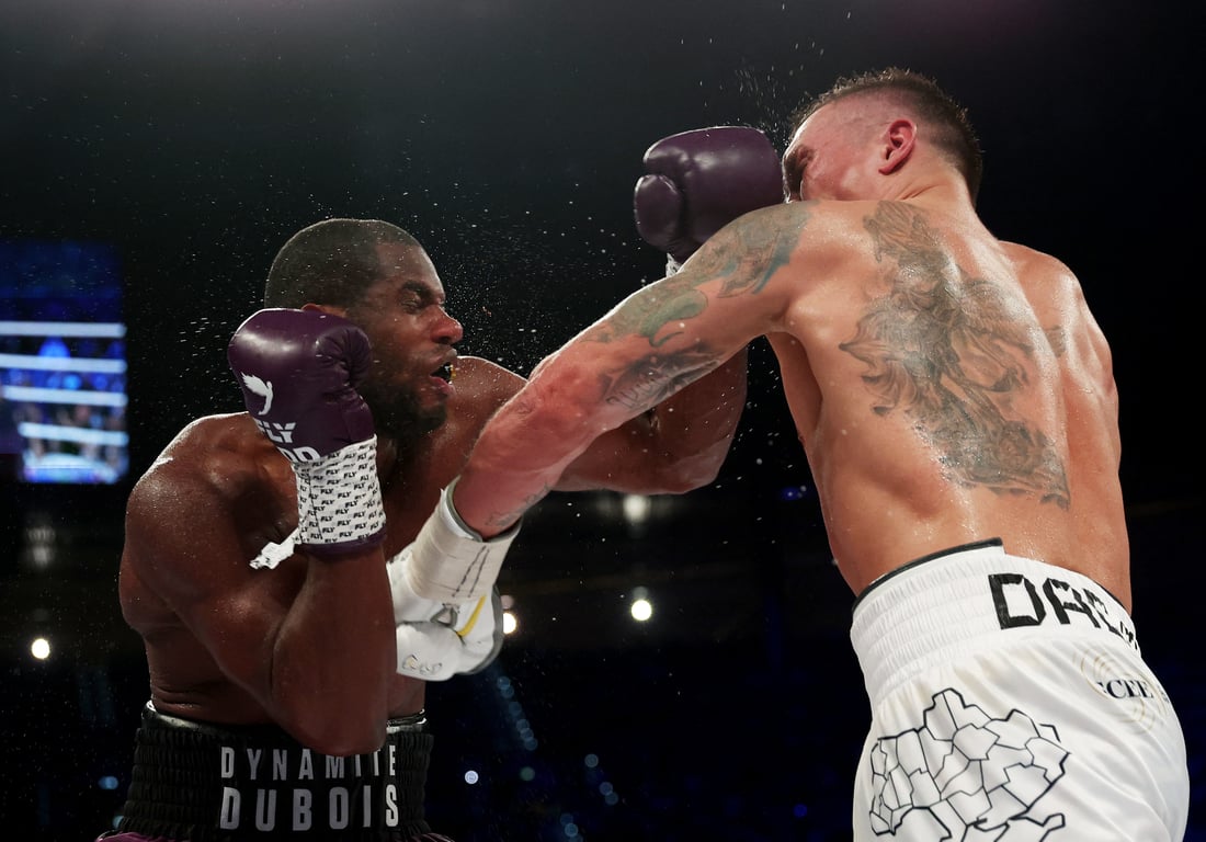 Усик и Дюбуа