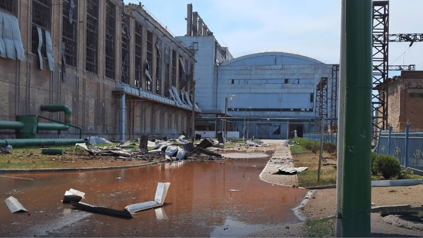 Россияне обстреляли Славянскую ТЭС пятью ракетами — последствия