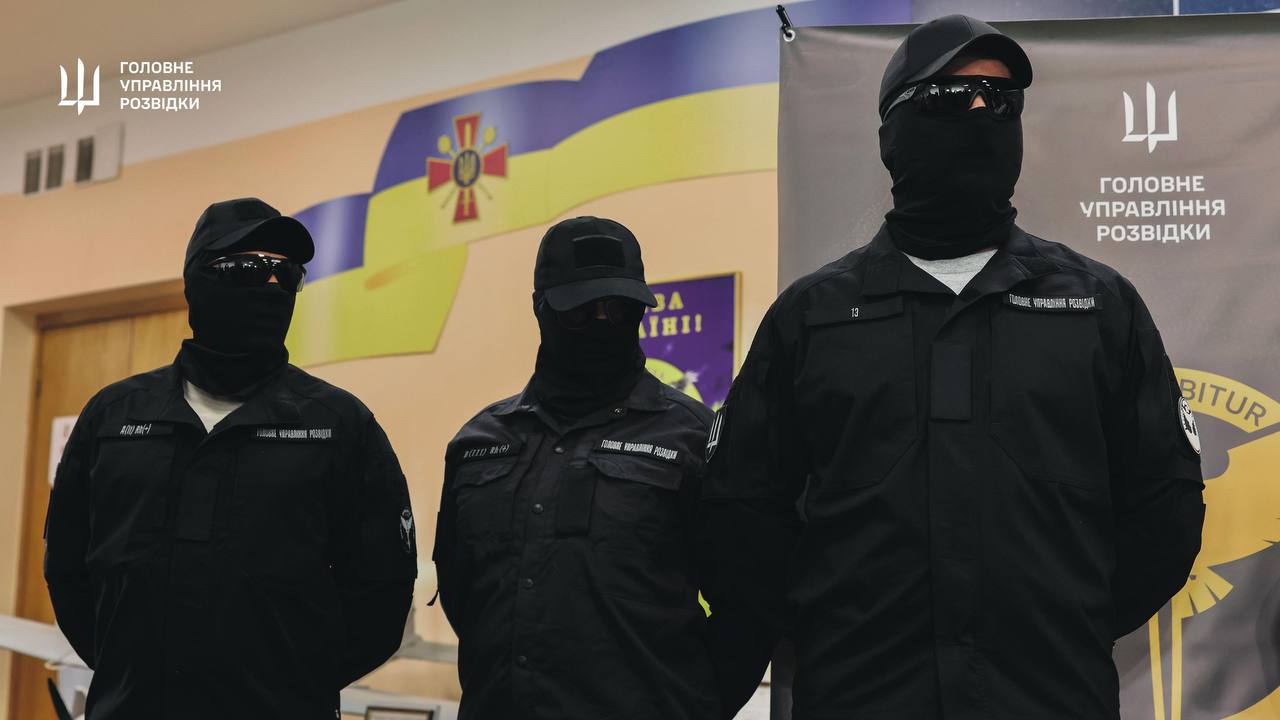 Представники ГУР