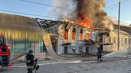 У Запоріжжі загинула жінка через удар БпЛА по будинку - 304x171