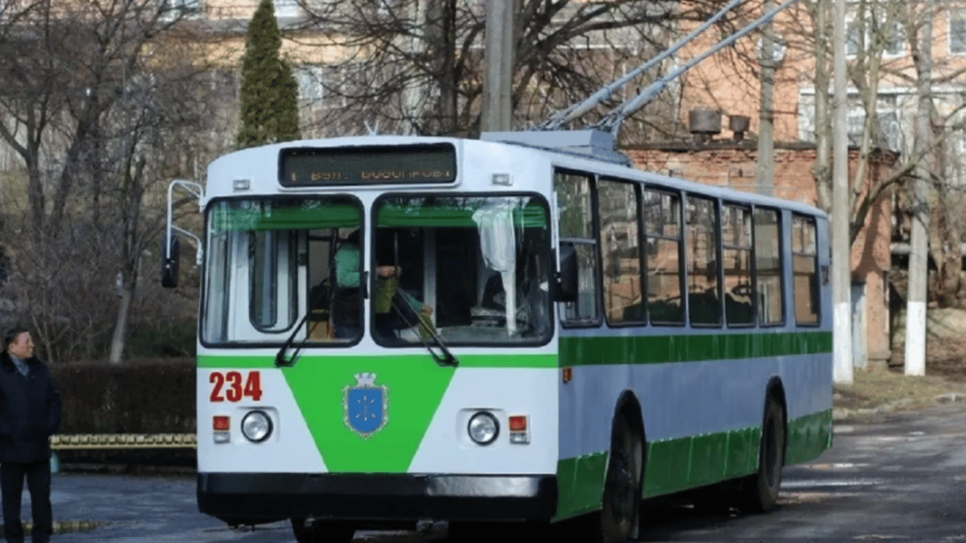 В Хмельницком встревожены острым дефицитом водителей общественного транспорта из-за мобилизации