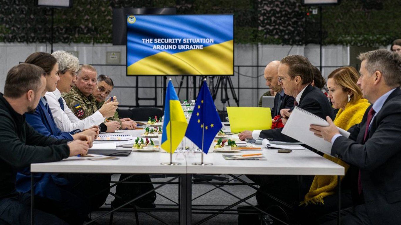 В ЕС определили девять приоритетов гарантий безопасности для Украины