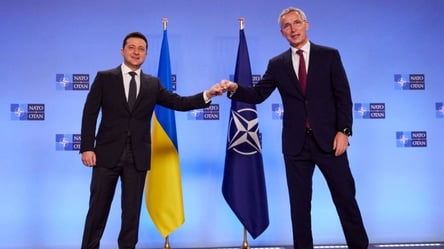 Генсек НАТО пригласил Зеленского на саммит в Вильнюсе: когда он состоится - 285x160