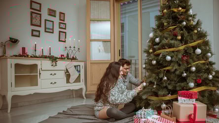 Різдвяний декор оновився — що вже не в тренді у 2025 році - 285x160