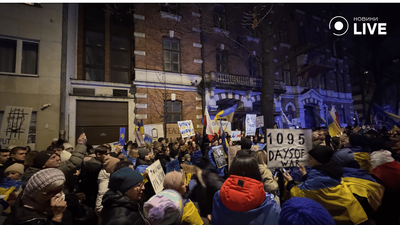 Акція у Варшаві до річниці війни в Україні