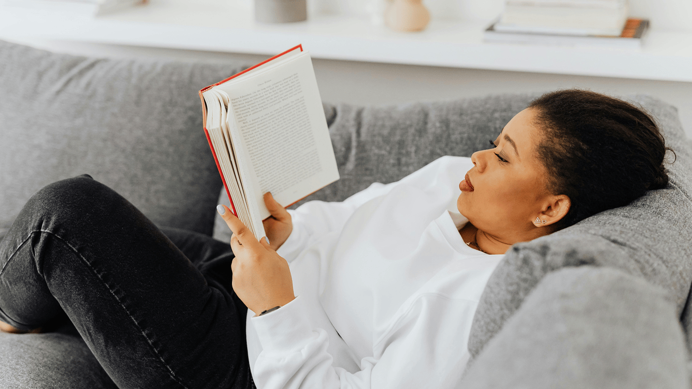 Чому читання може знизити рівень стресу