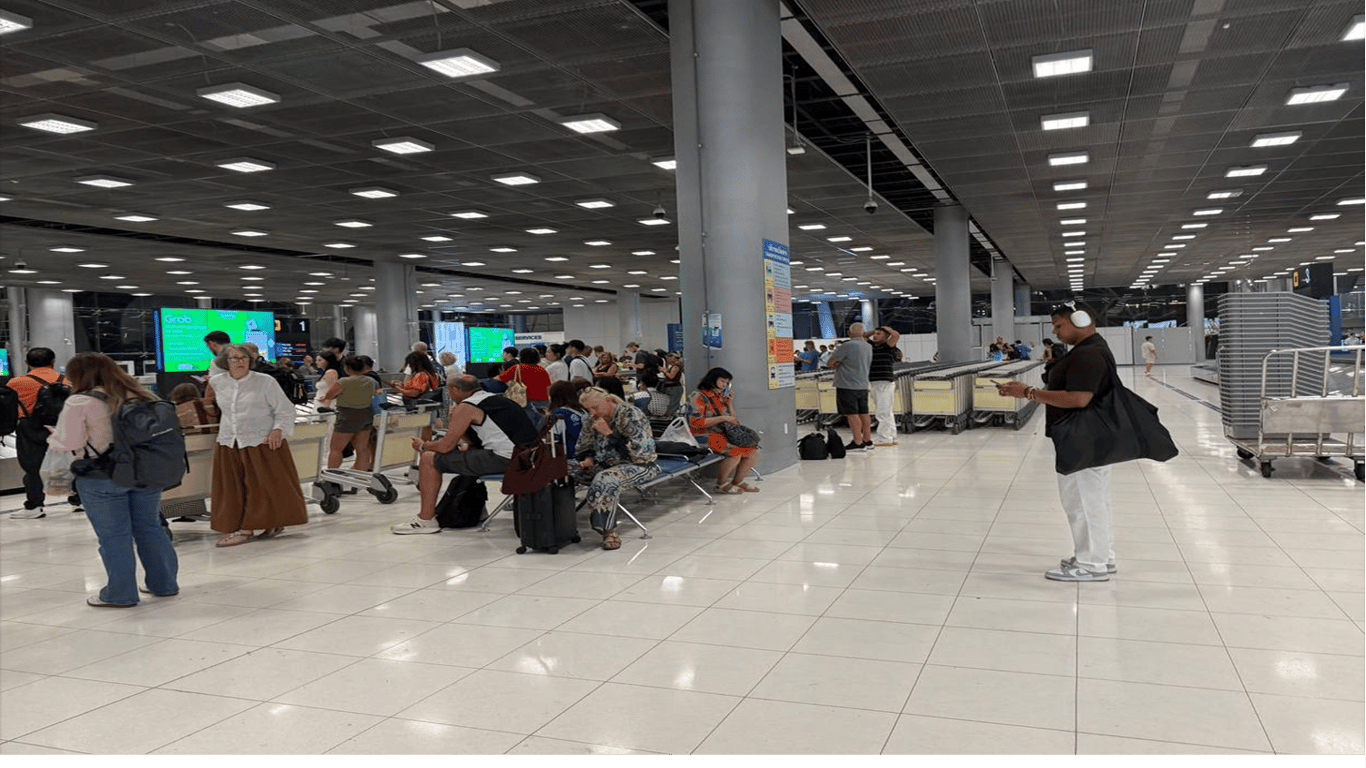 Что стоит знать украинцам, которые часто путешествуют самолетами: 5 важных вопросов