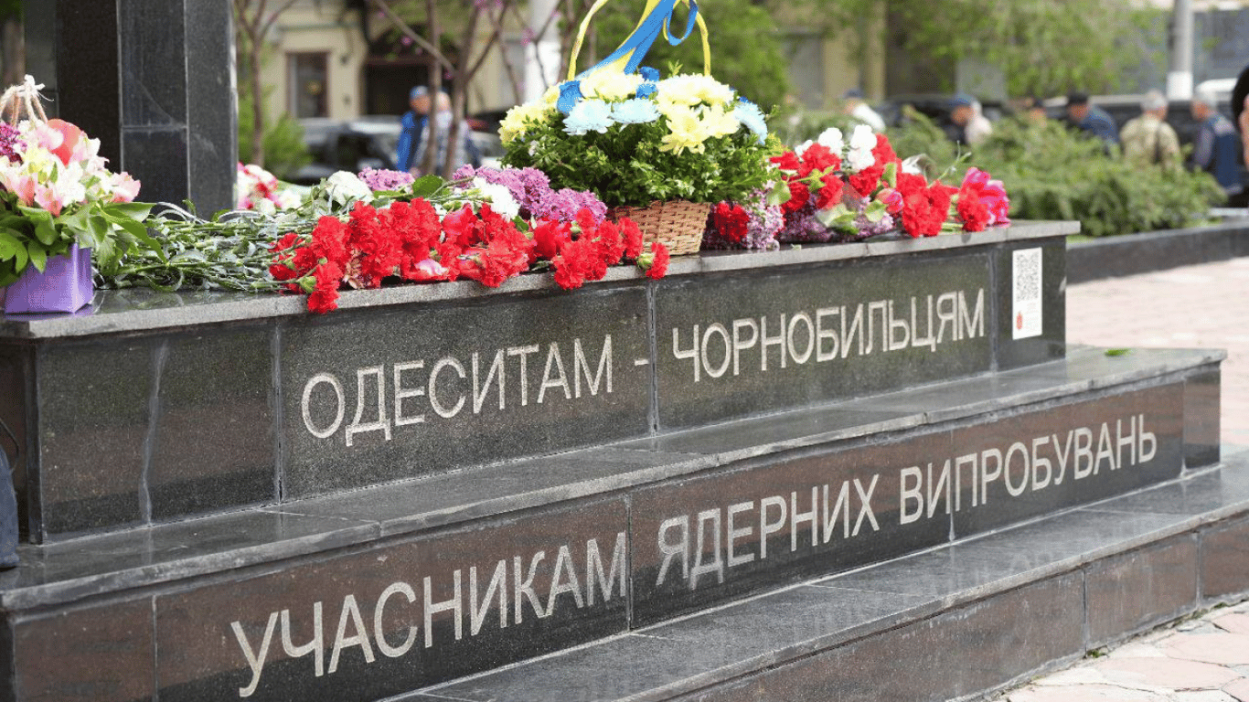 В Одессе почтили память жертв трагедии на Чернобыльской АЭС