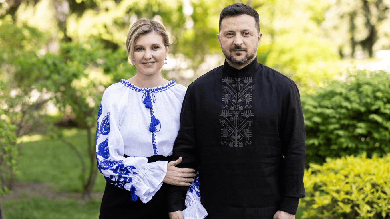 Віками зачаровував її візерунок: Зеленський привітав з Днем вишиванки