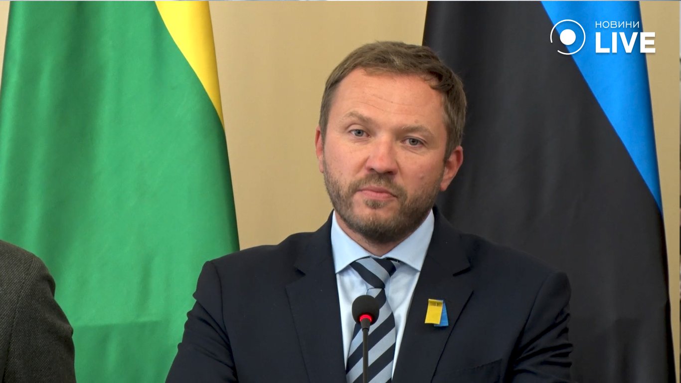 Estonia calls for allowing Ukraine to strike targets in the Russian Federation