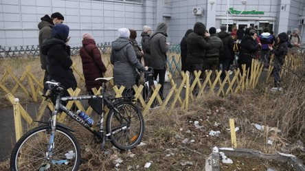 Удар по мосту в Маяках — люди на Одесчине сняли почти 100 млн грн - 290x166