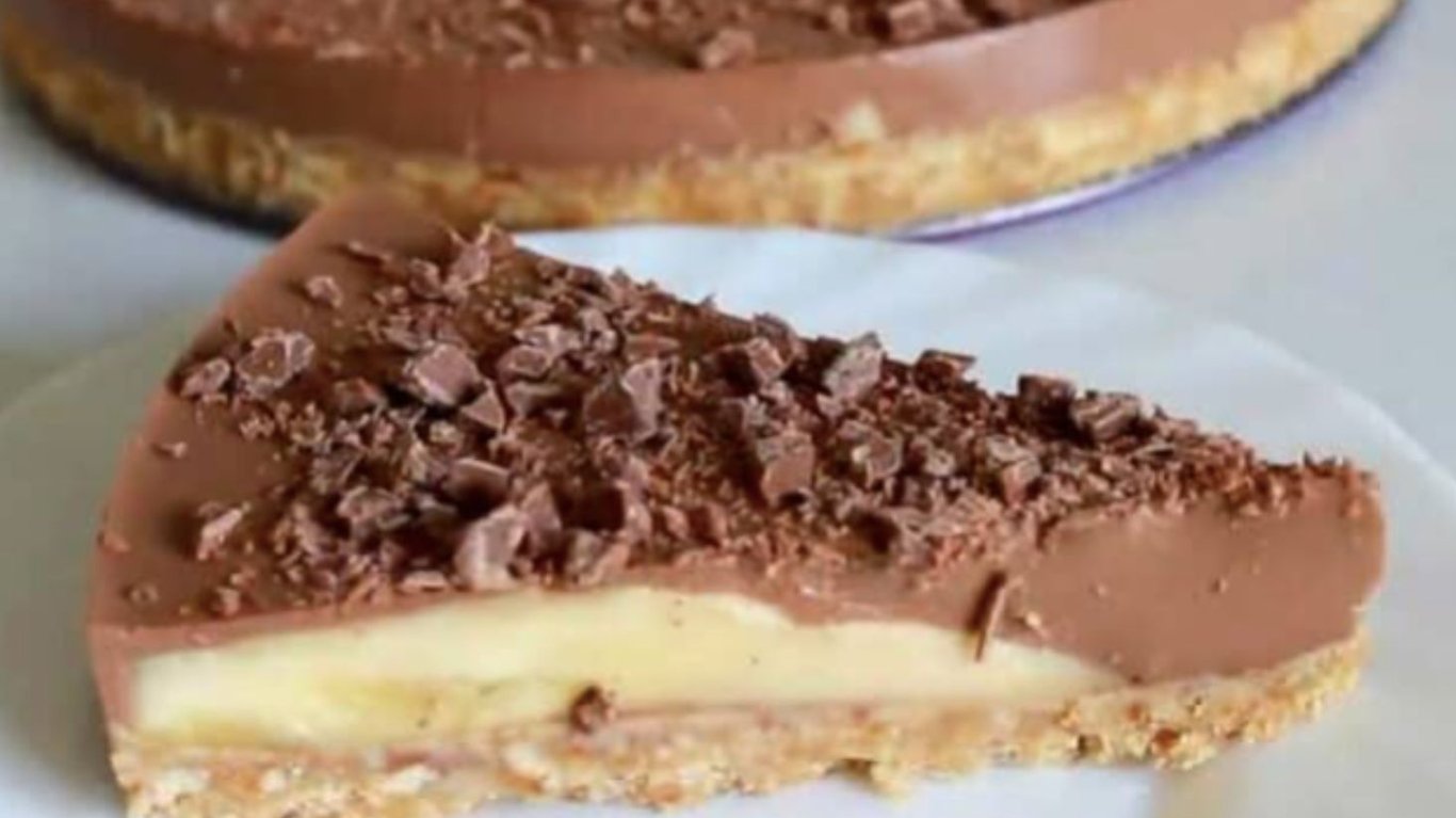 бананово-шоколадный торт без выпечки