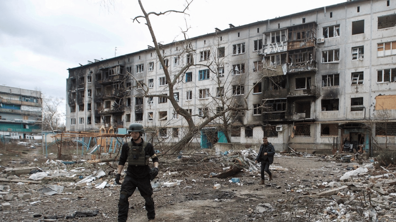На Донбассе новые жертвы: сколько человек ранили оккупанты