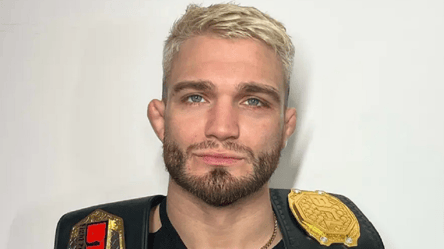 Украинский боец эффектно победил соперника и получил контракт с UFC - 285x160