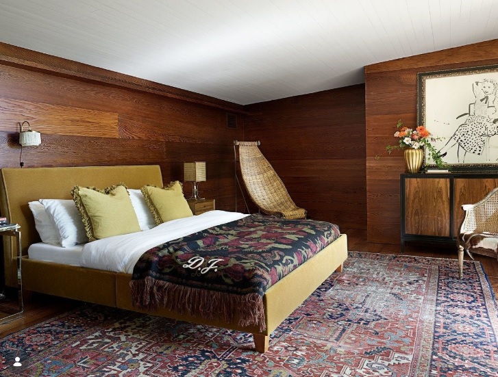 Тренд-2026 – какие цвета выбрала Дакота Джонсон для своей спальни (фото) - фото 1