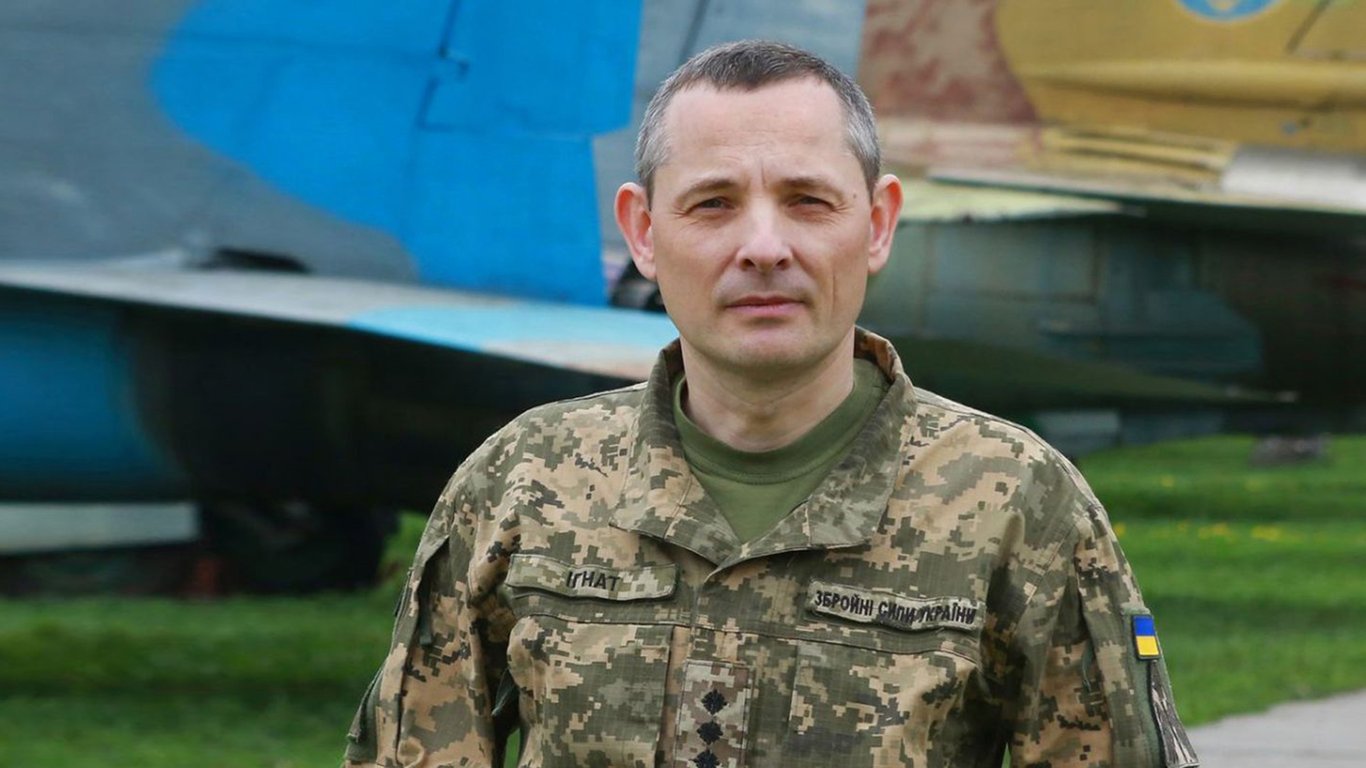 Игнат прокомментировал сбитие Bayraktar в Киеве