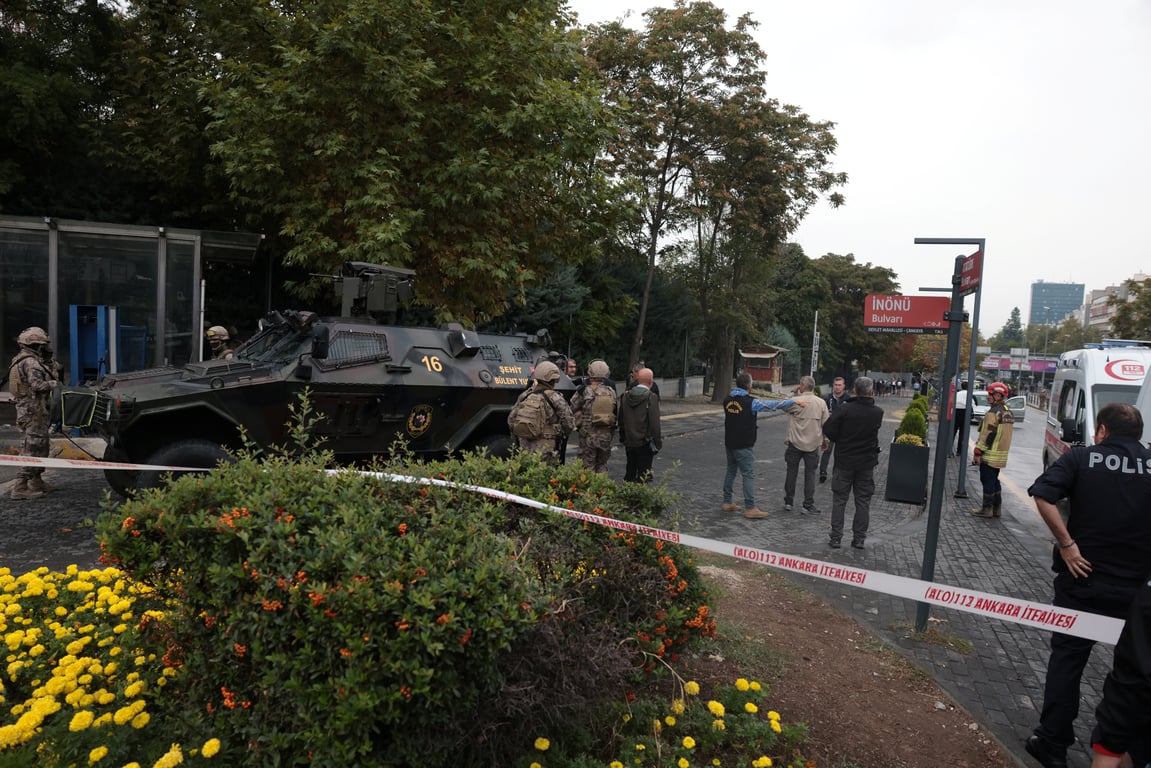 Место взрыва в Анкаре 1 октября