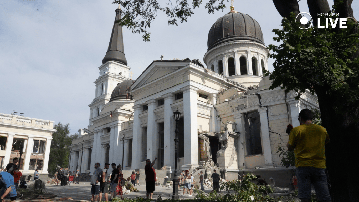 Одеський Спасо-Преображенський кафедральний собор що постраждав від ракетного удару