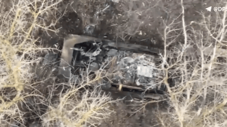 На Харьковщине пограничники "дружеским огнем" уничтожили вражескую БМП - 290x166
