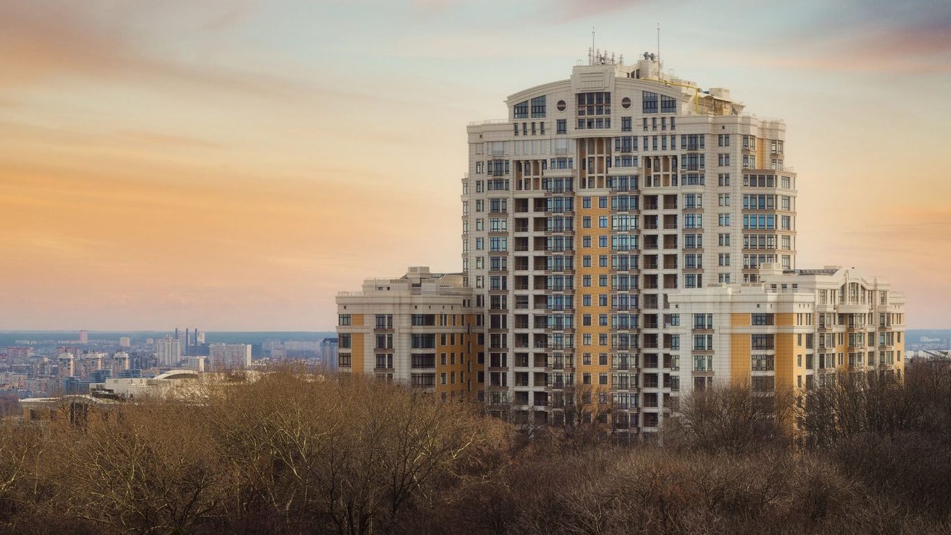 В Киеве продают квартиру в доме Зеленьского за 200 миллионов гривен