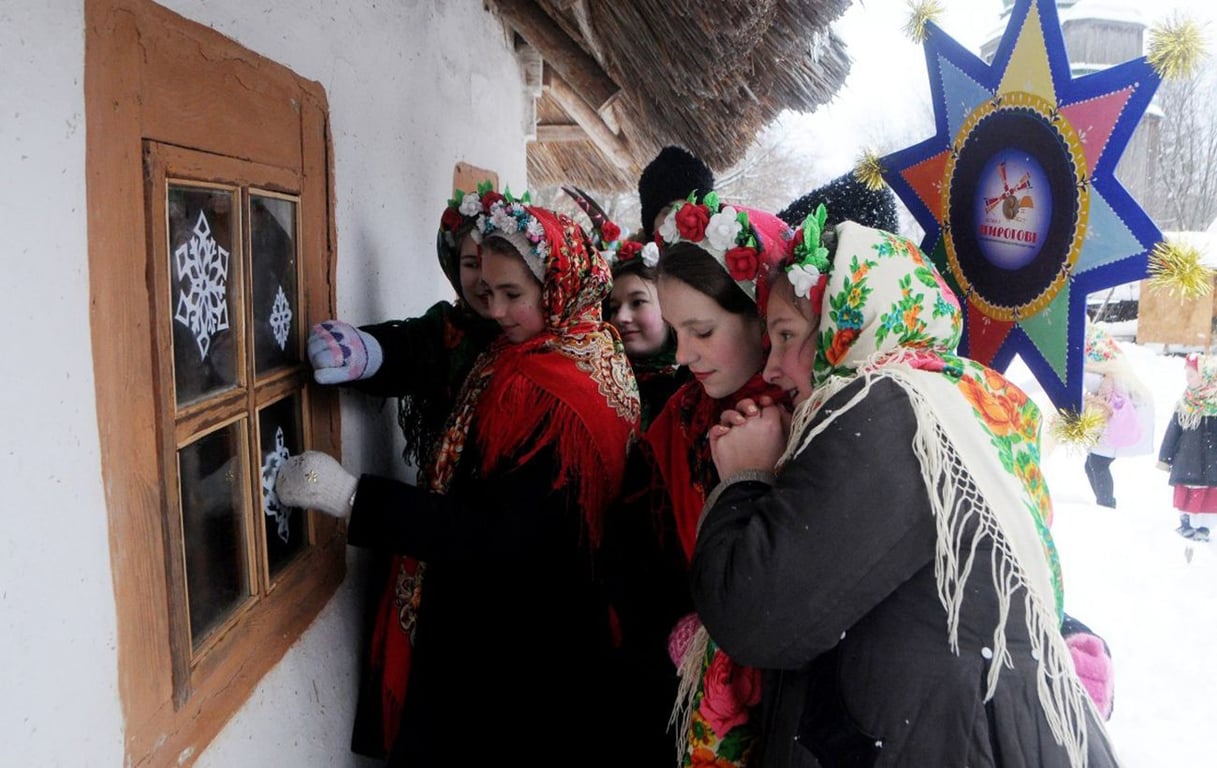 Які існують традиції у Собор Пресвятої Богородиці