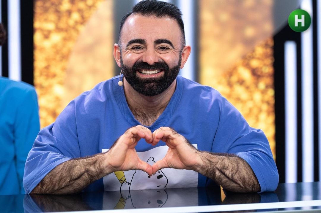 Звезда "Бешеной свадьбы" рассекретил, сколько зарабатывает во время войны и на что тратит деньги - фото 1