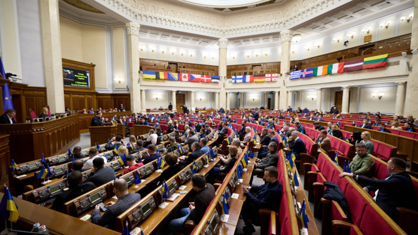 ТОП налогоплательщиков среди глав комитетов ВР за 2022 год — рейтинг - 250x140