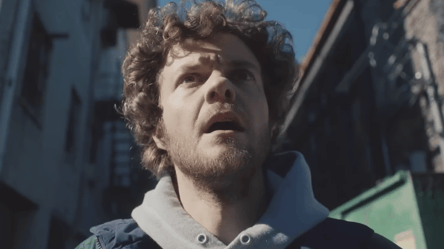 Trust no one — the chilling story behind "Neighborhood Watch" - 285x160