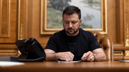 Зеленський підписав закон про відновлення е-декларування - 285x160