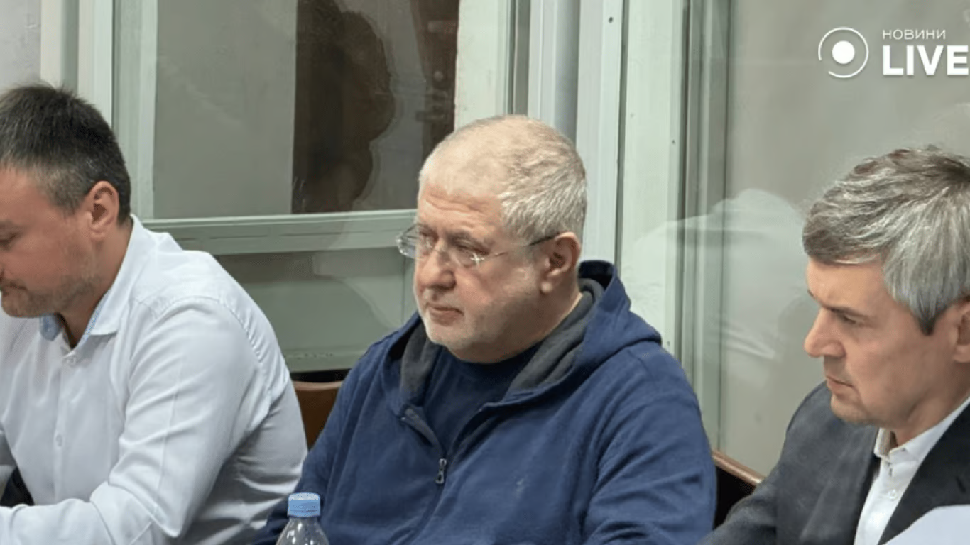 В Киеве суд рассматривает жалобу на продление содержания под стражей Коломойского