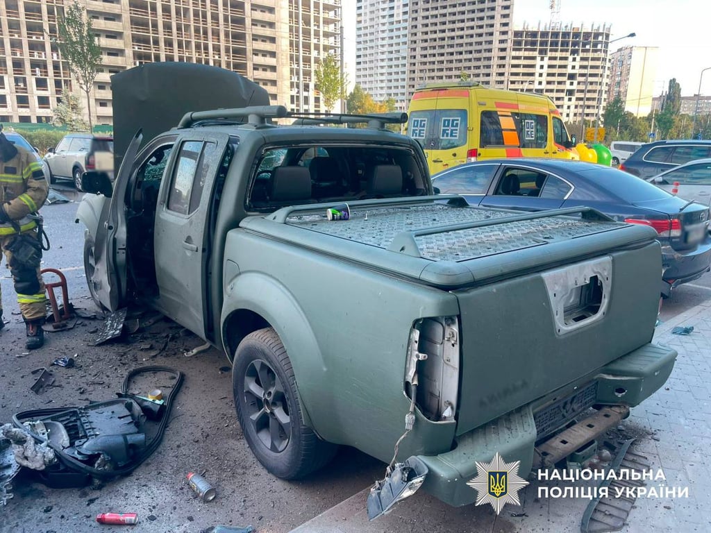 Київ вибух авто